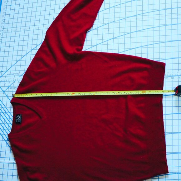 Jos. A. Bank Traveler's Collection 100% Cashmere Maroon Sweater, Medium - Picture 6 of 8
